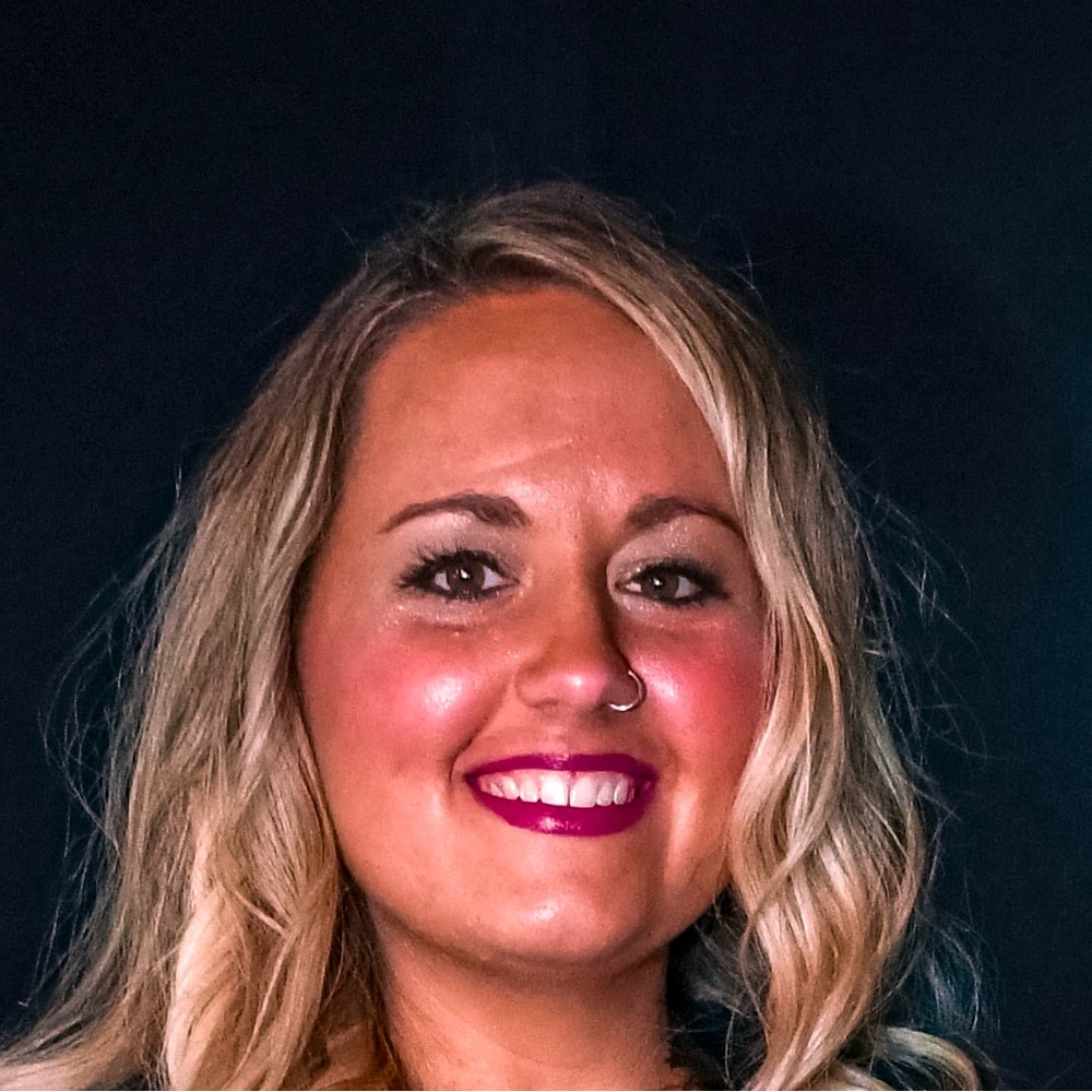 Meet your Posher, Marina